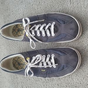 Keds size 9 navy blue
